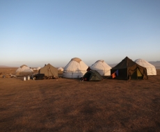 Zeltplatz am Song-Köl