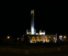 Moschee bei Nacht