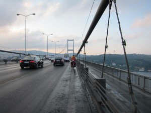 Brücke von Europa nach Asien